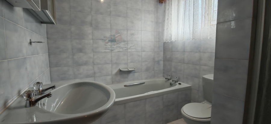 3 Bedroom Property for Sale in Dana Bay Western Cape